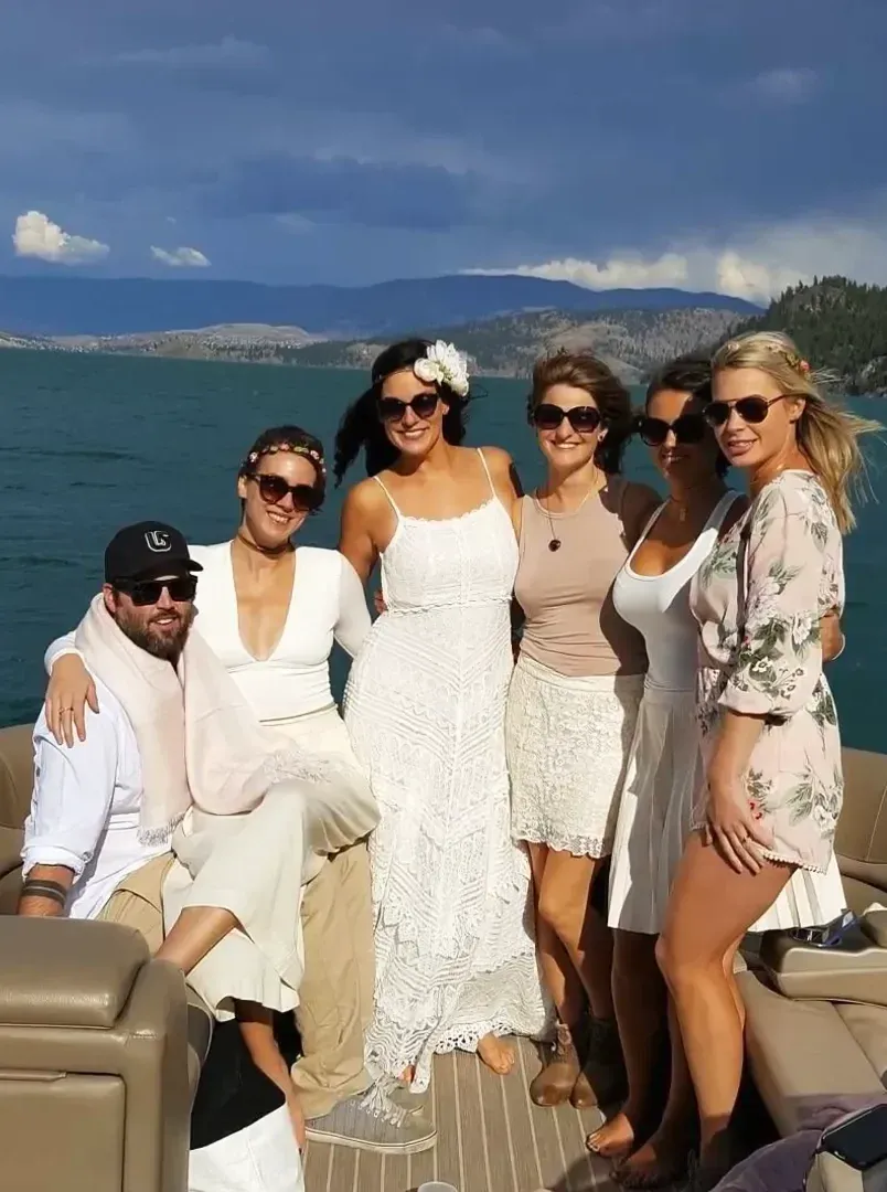 kelowna boat tours